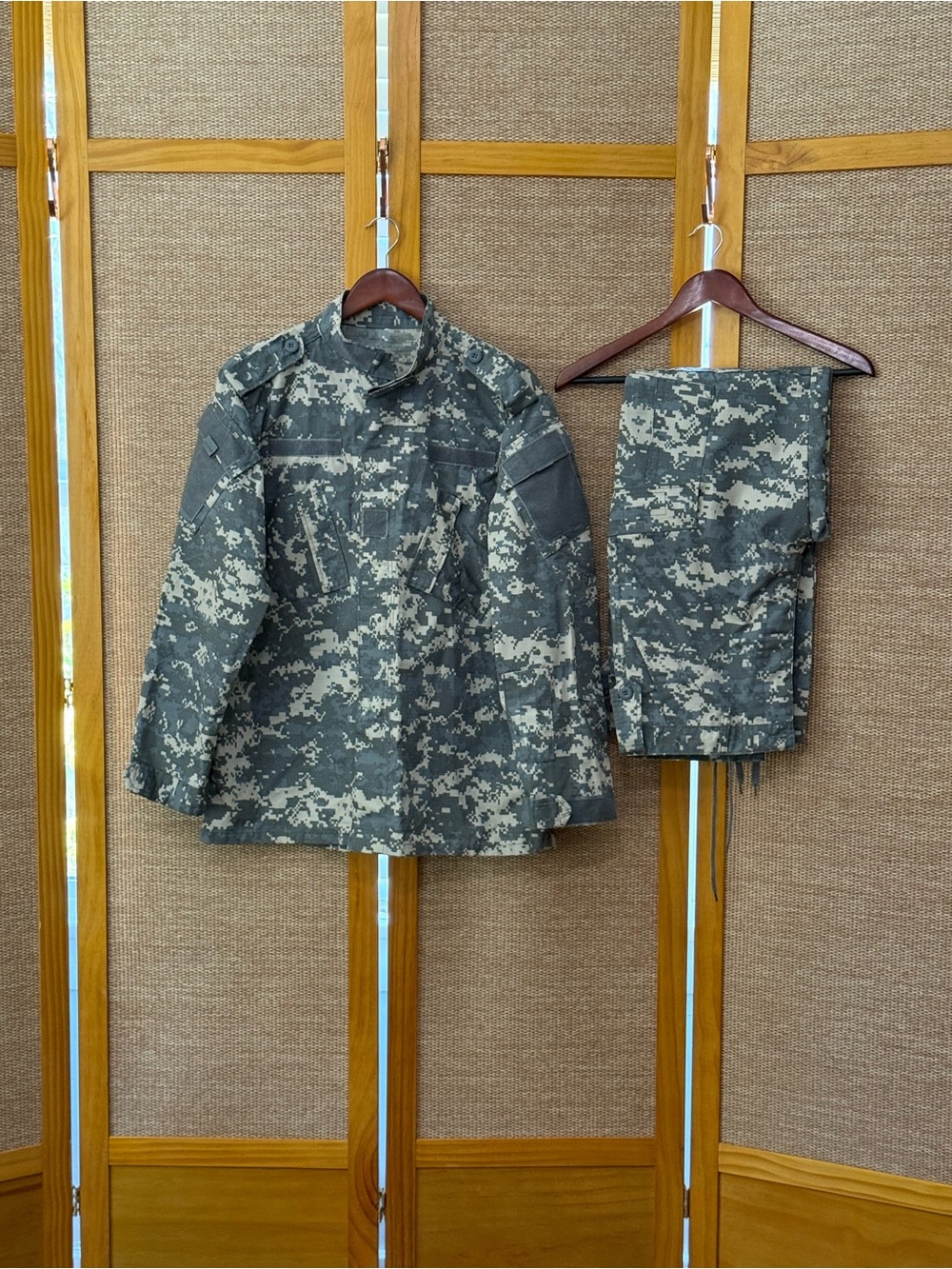 Men's Military Field Camouflage Jacket and Pants Set - Digital Camo